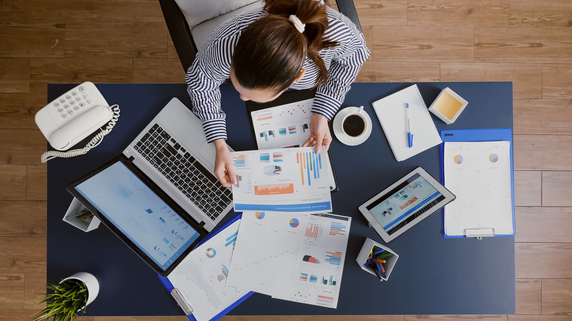 business-woman-sitting